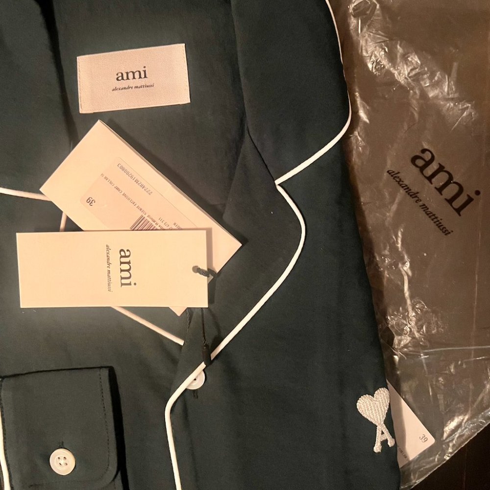 NEW W/ TAGS AMI Green Camp Collar Shirt